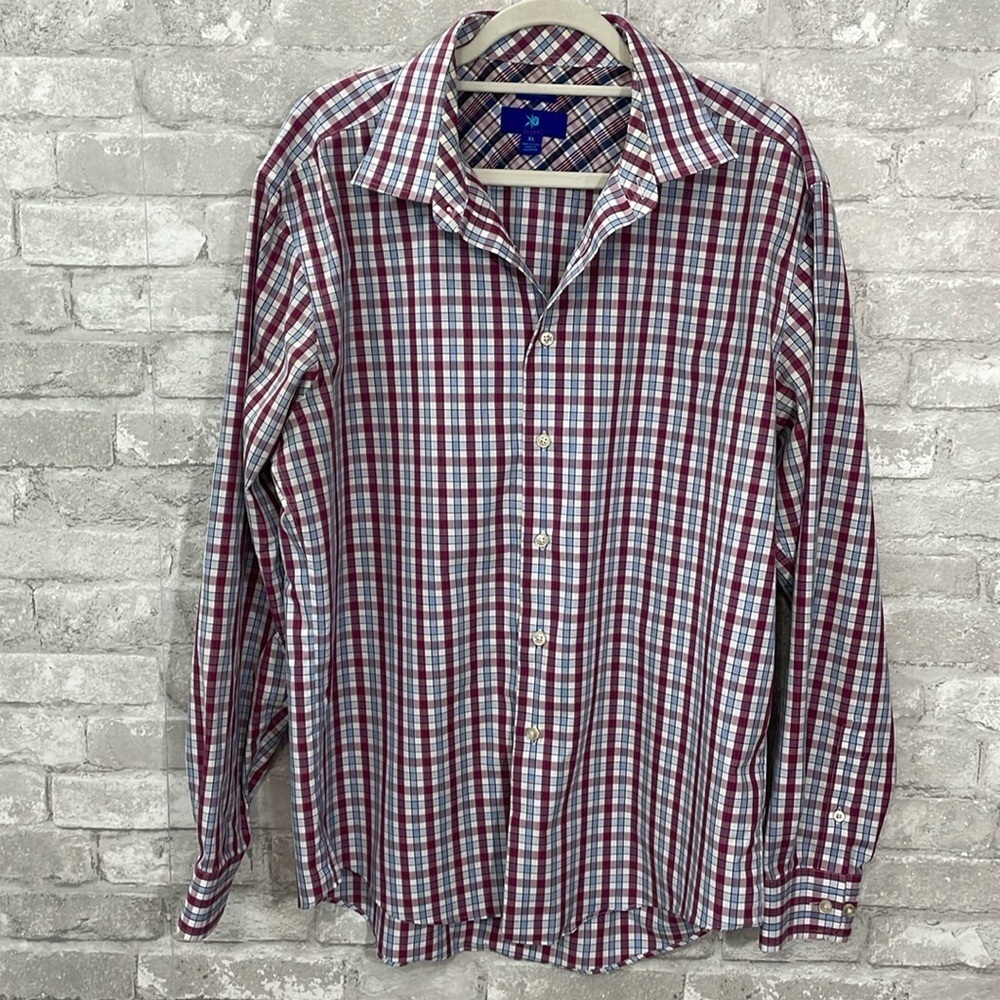 Egara Plaid Button down shirt